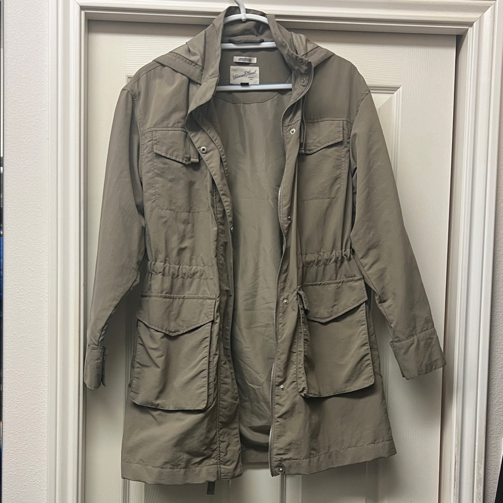 Universal Thread Waterproof Utility Hooded Jacket… - image 3